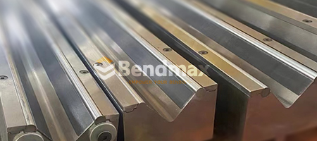 Bendmax No.24060 Bystronic Compatible Single V Die with Large V60 Opening