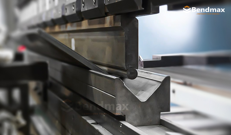 Hochleistungs-Abkantwerkzeuge | Biegewerkzeuge mit hoher Tonnage – BENDMAX